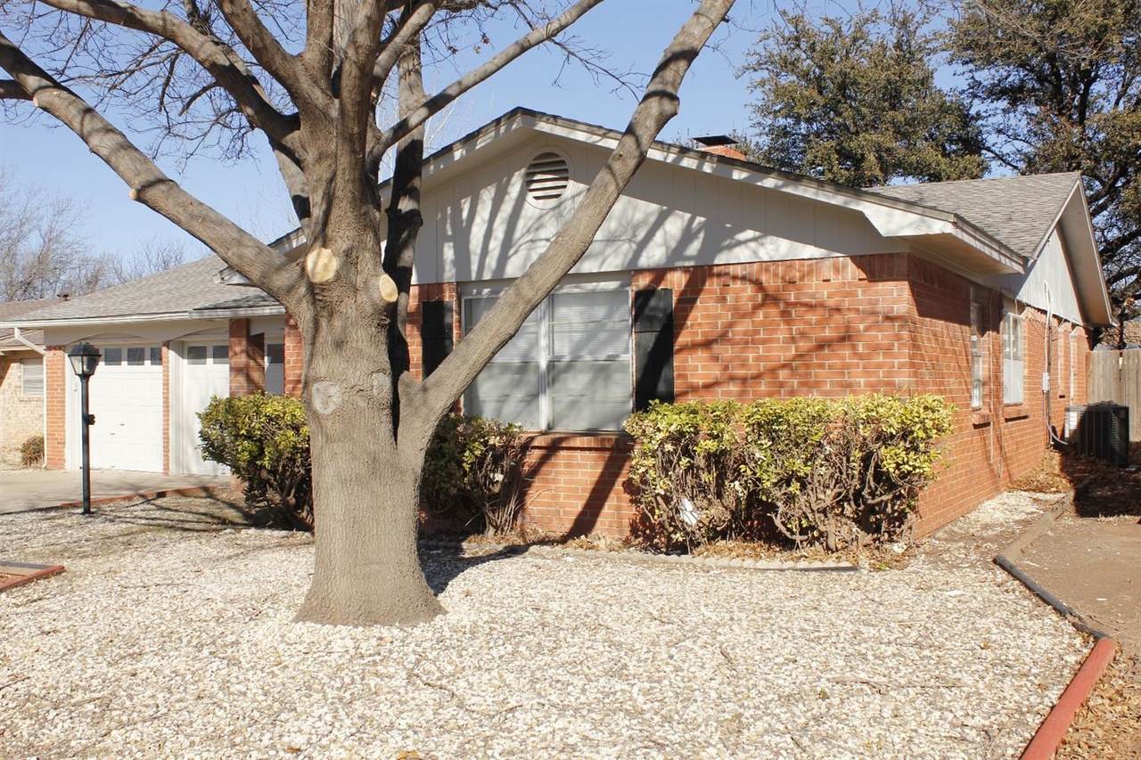 4506 60th Street - Photo 1