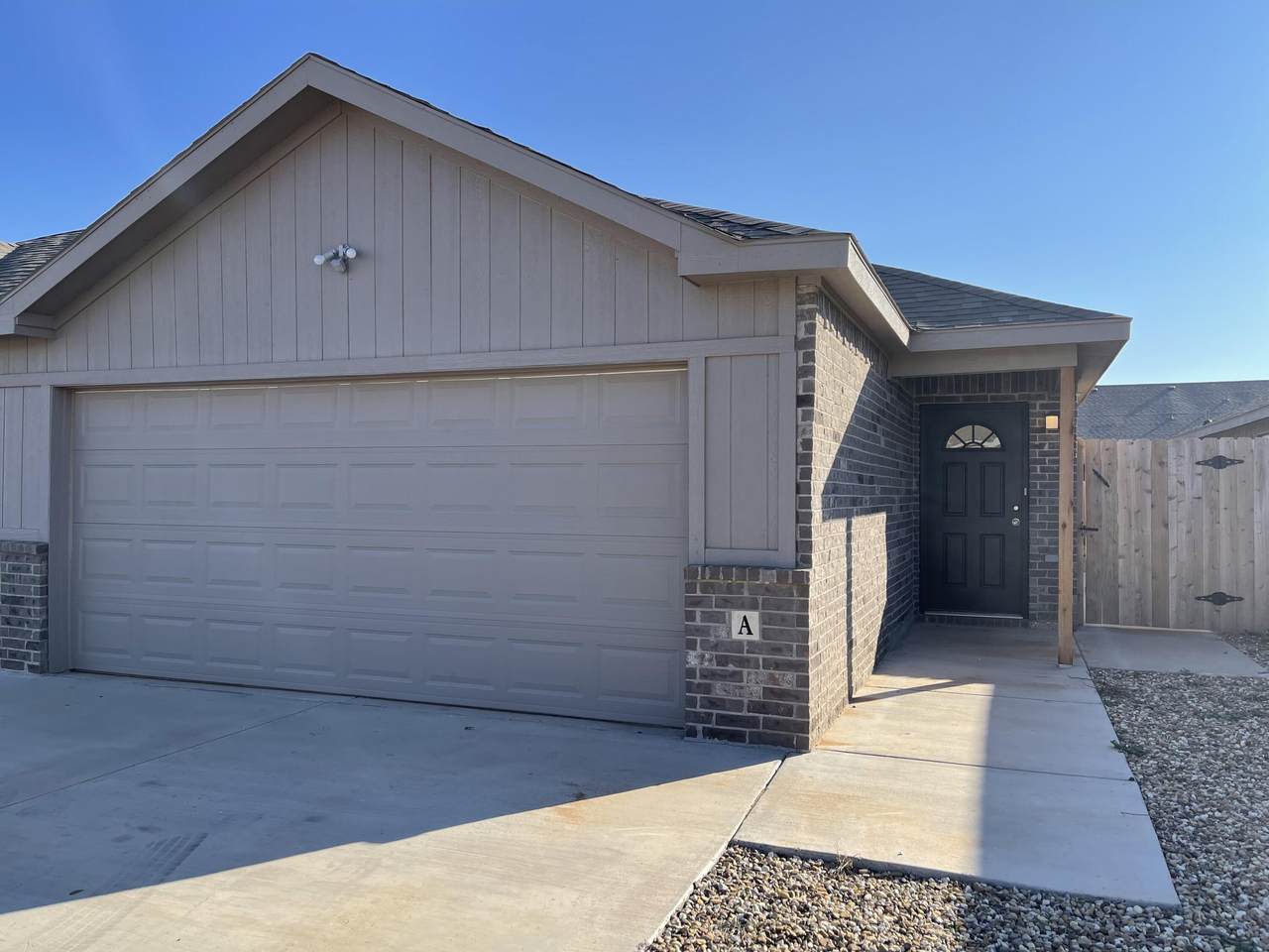 1017 Preston Trail - Photo 1