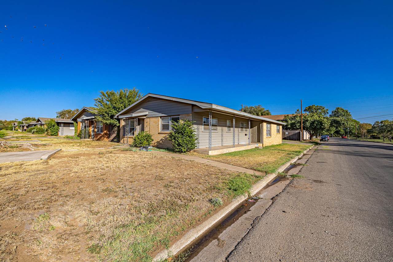 2402 46th Street - Photo 1