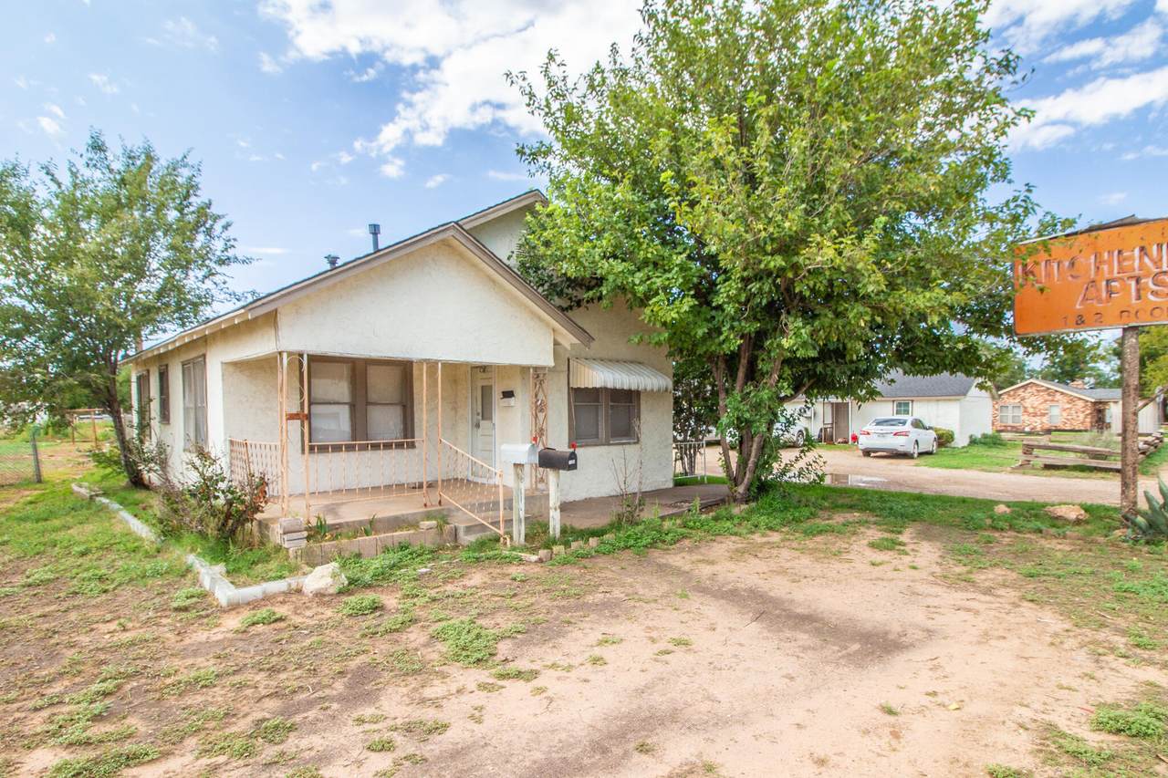 1305 9th Street - Photo 1