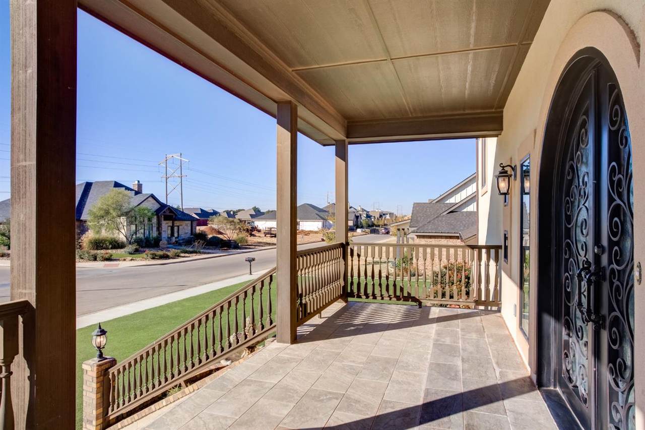 4428 106th Street - Photo 1
