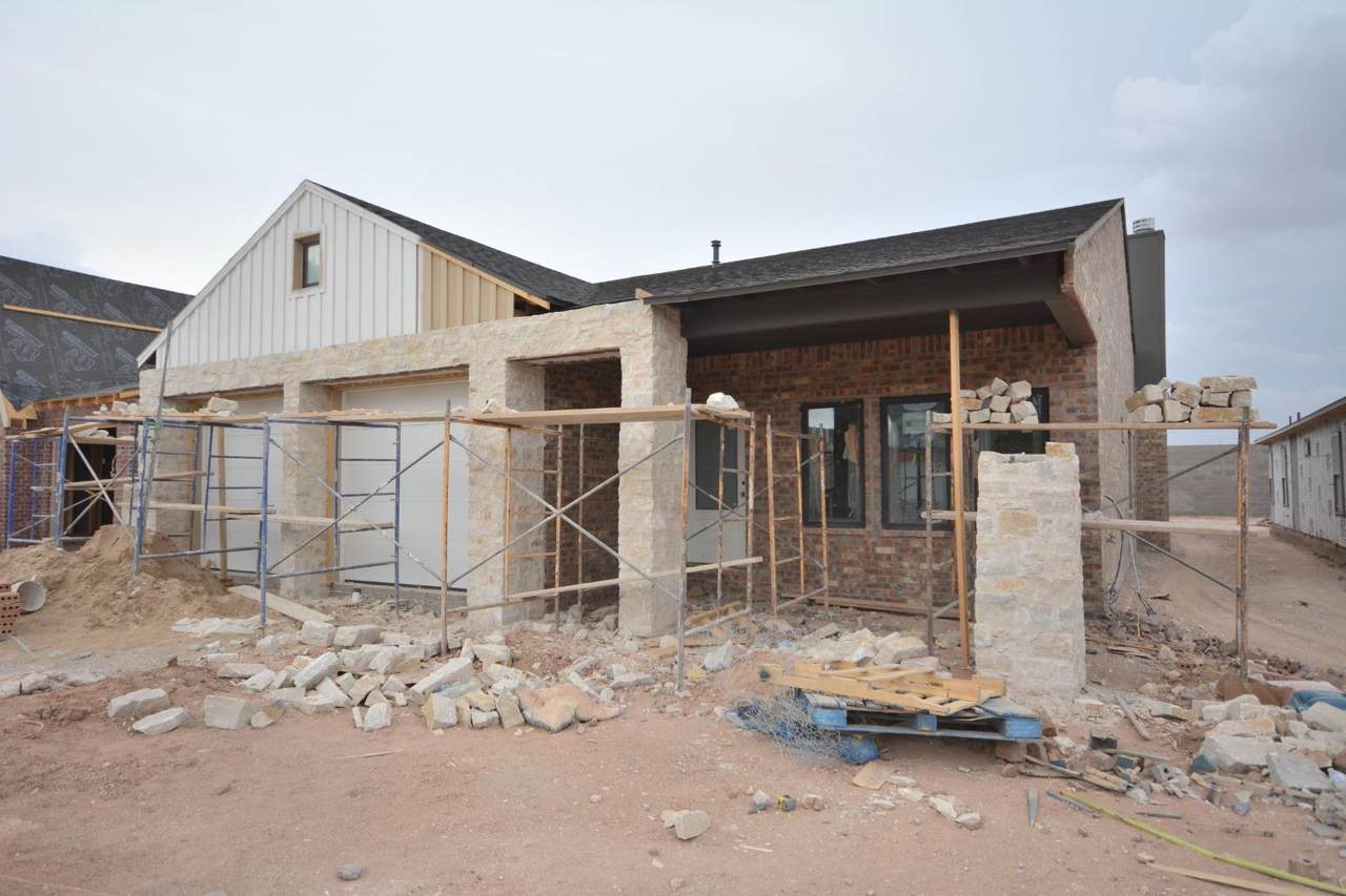 3709 128th Street - Photo 1