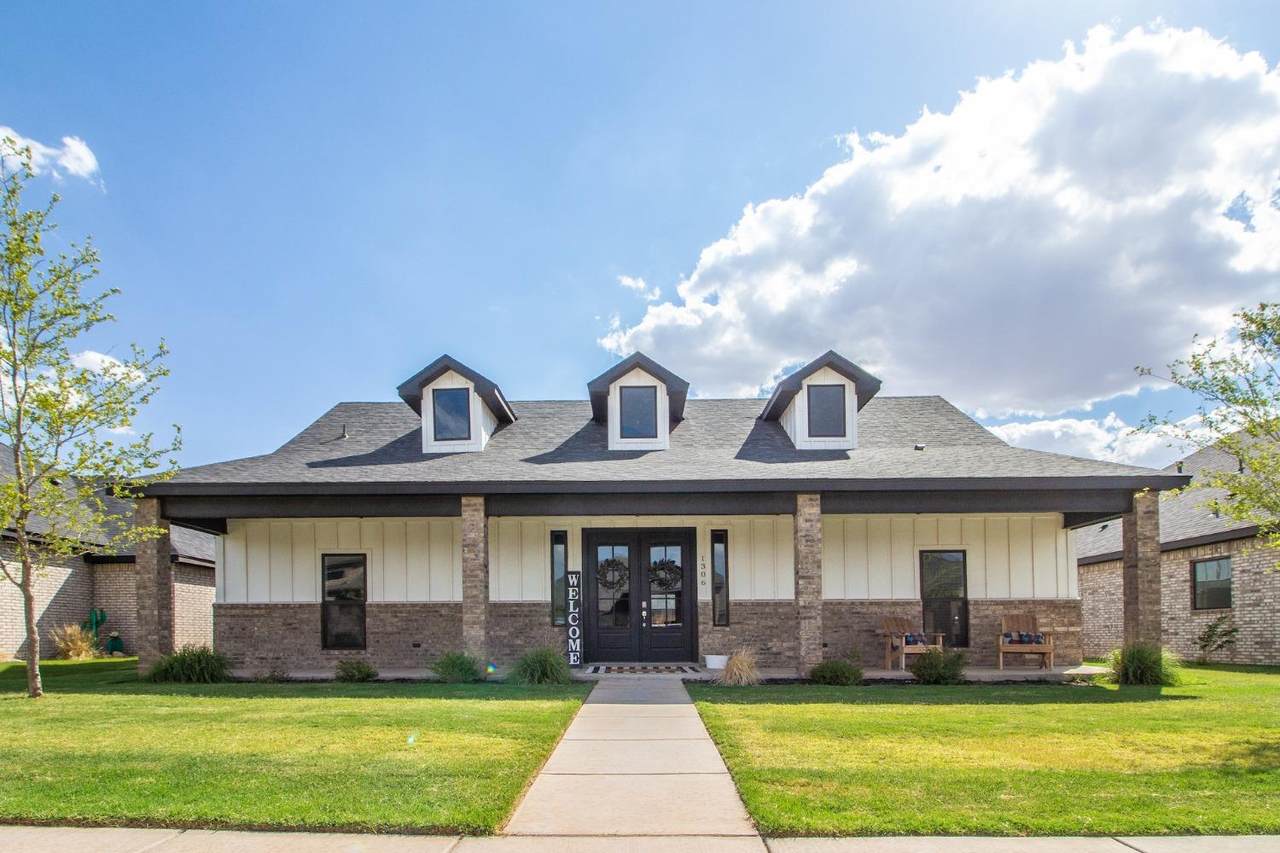 1306 Dover Lane - Photo 1