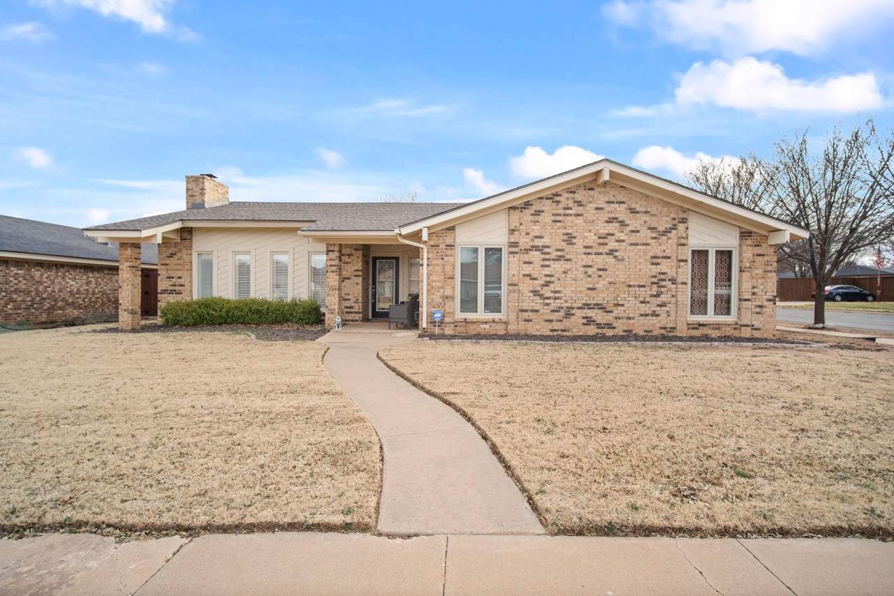 5215 88th Street - Photo 1