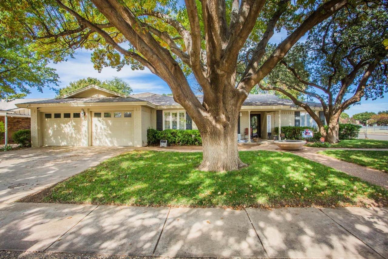 3102 77th Street - Photo 1