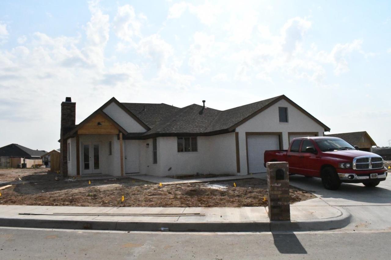 10209 Waco - Photo 1
