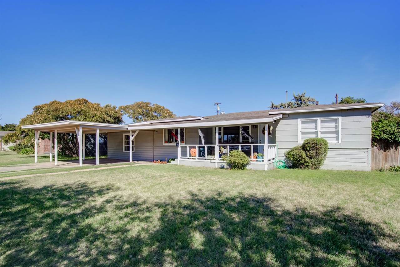 5606 45th Street - Photo 1
