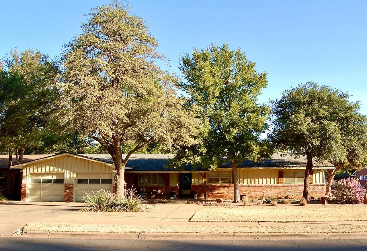2702 55th Street - Photo 1