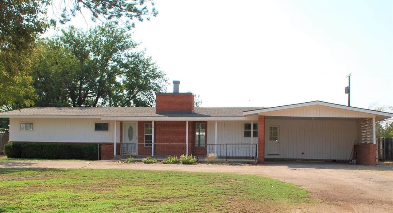 1812 Ave H - Photo 1