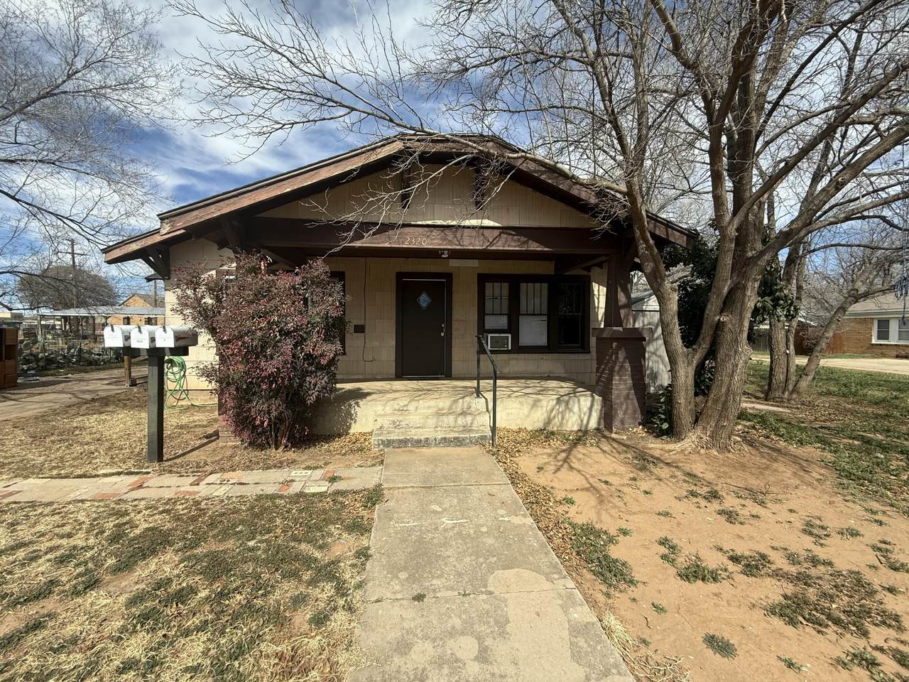 2320 21st Street - Photo 1