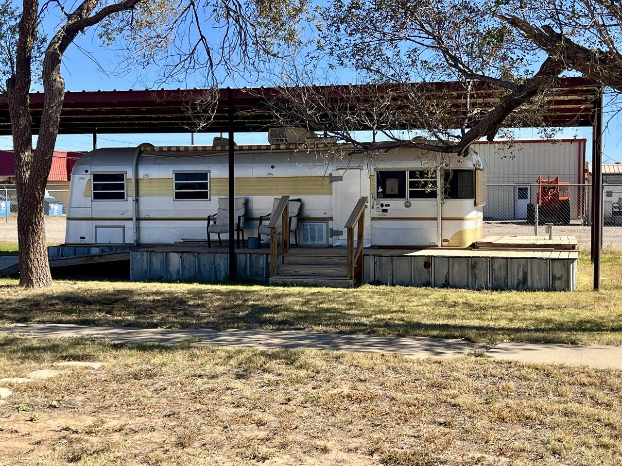 211 Austin Street - Photo 1