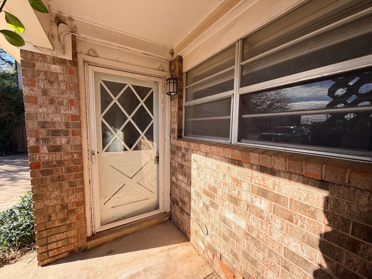 3314 81st Street - Photo 1