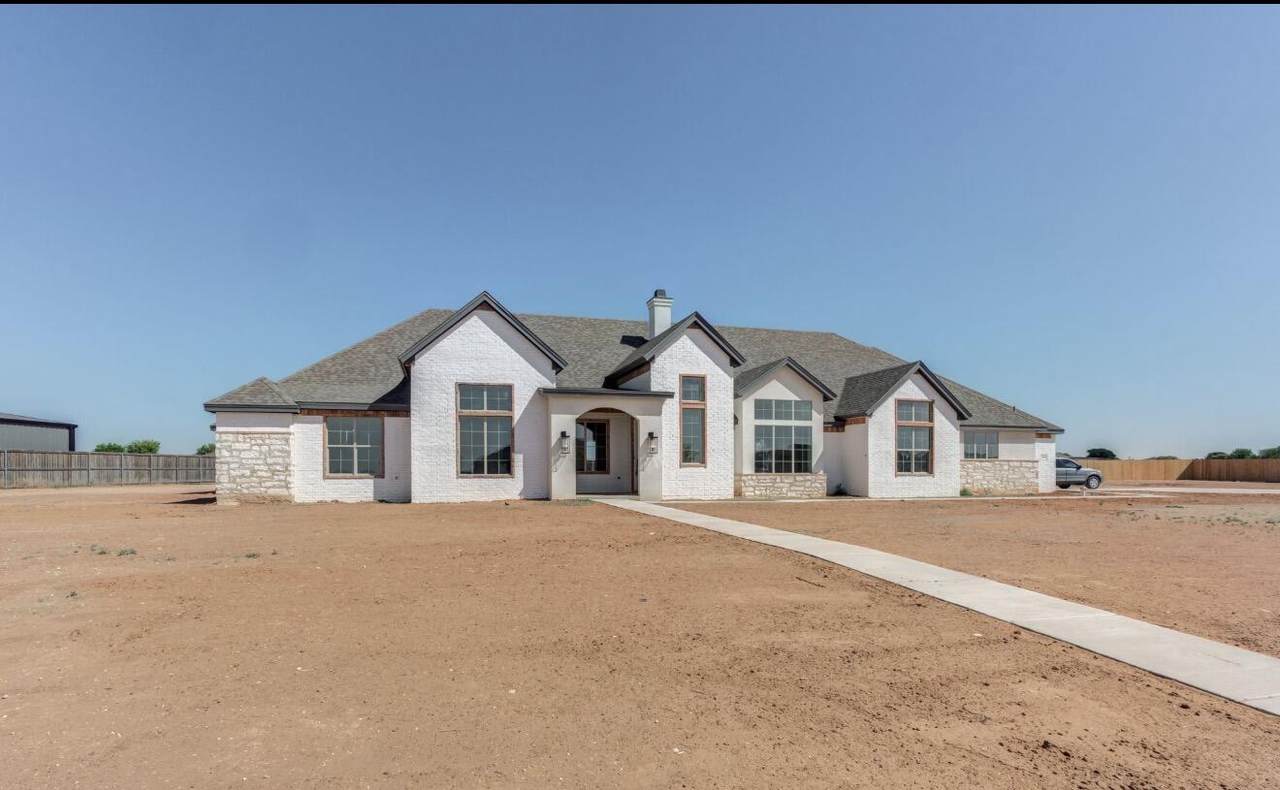 3118 County Rd 7660 - Photo 1
