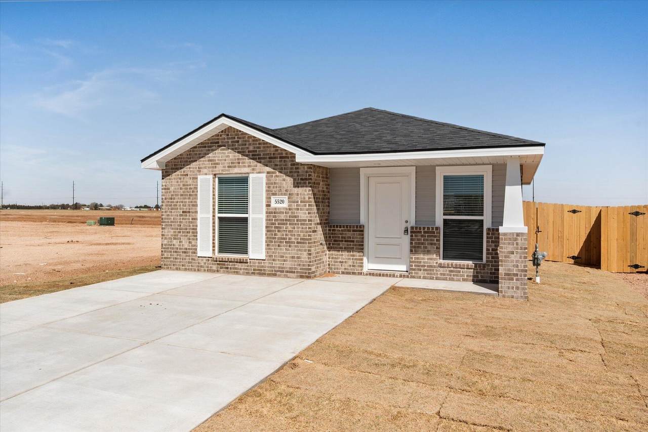 5520 Smith Street - Photo 1