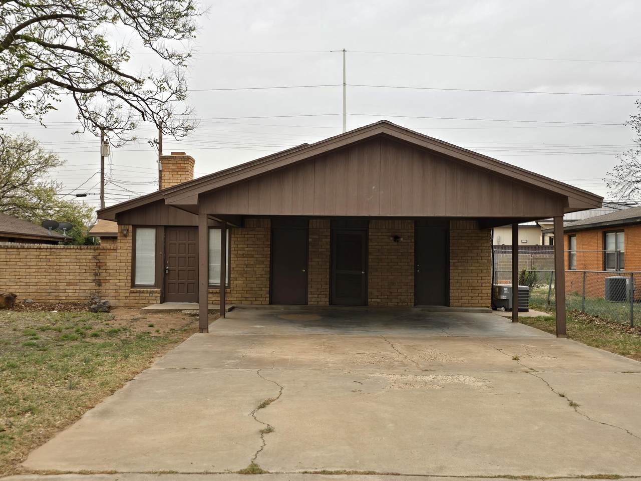 2211 33rd Street - Photo 1