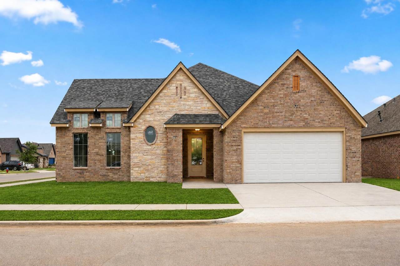 11908 Kenosha Avenue - Photo 1