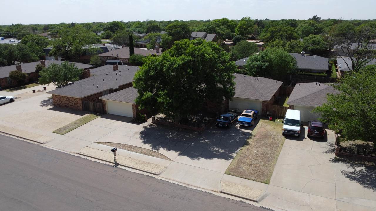 7916 Aberdeen Avenue - Photo 1