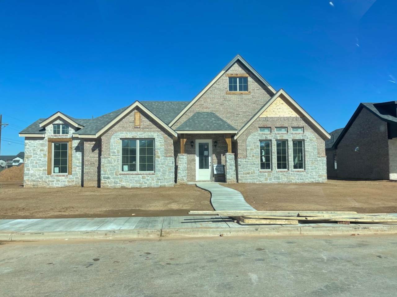 3718 117th - Photo 1