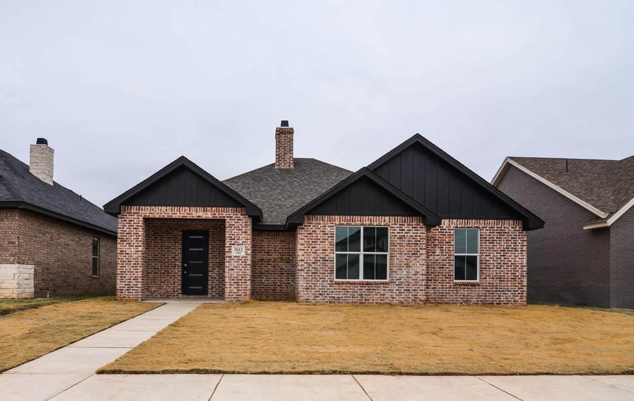 7612 53rd - Photo 1
