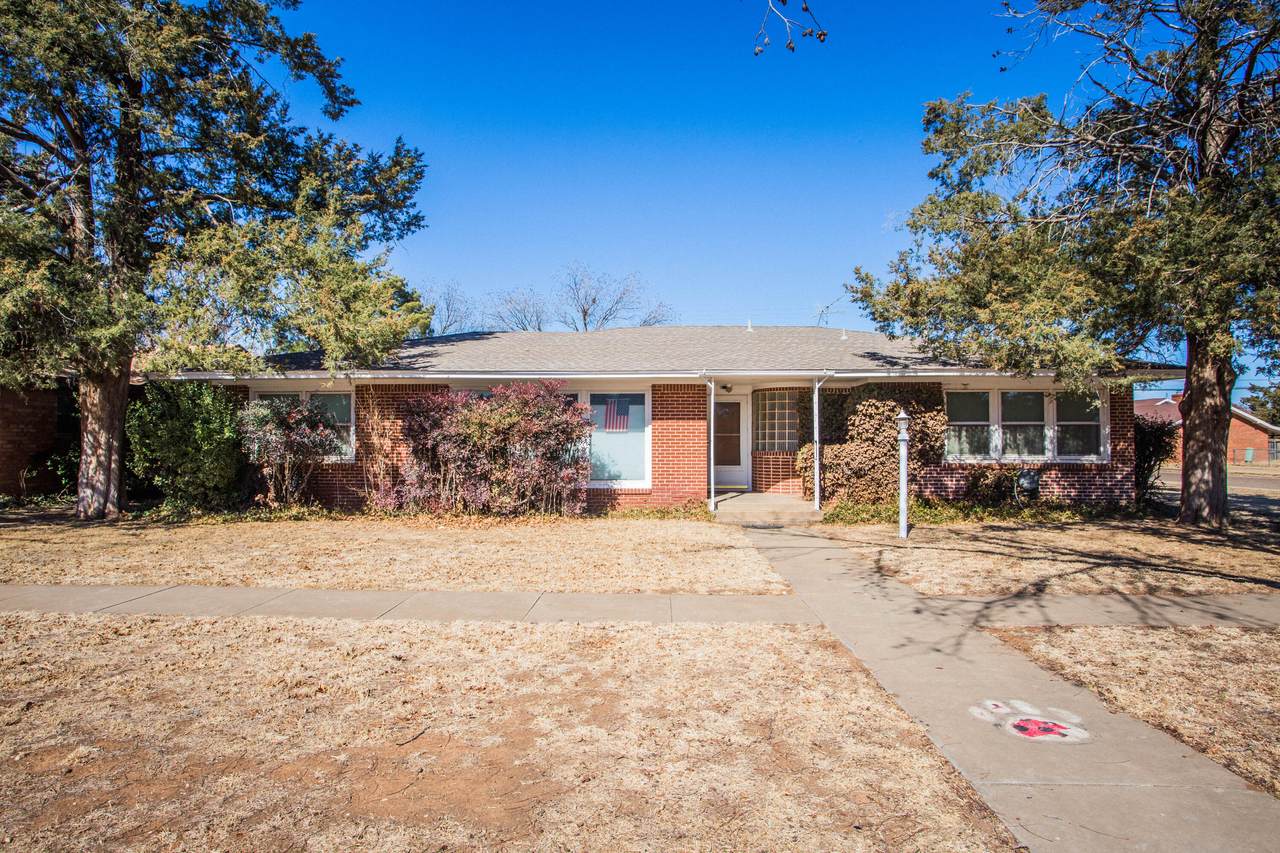1100 Lubbock Street - Photo 1