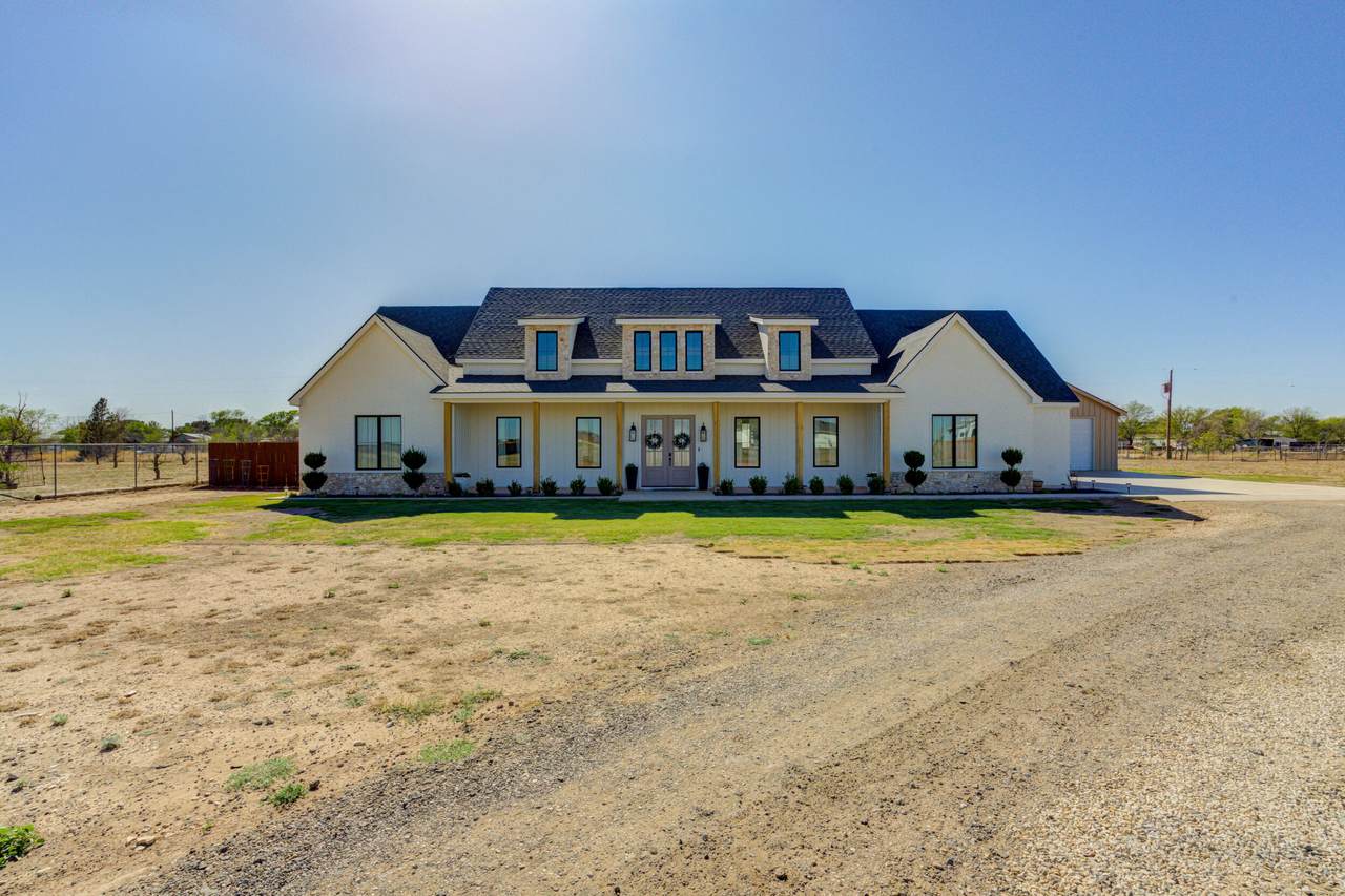 5302 County Road 1300 - Photo 1