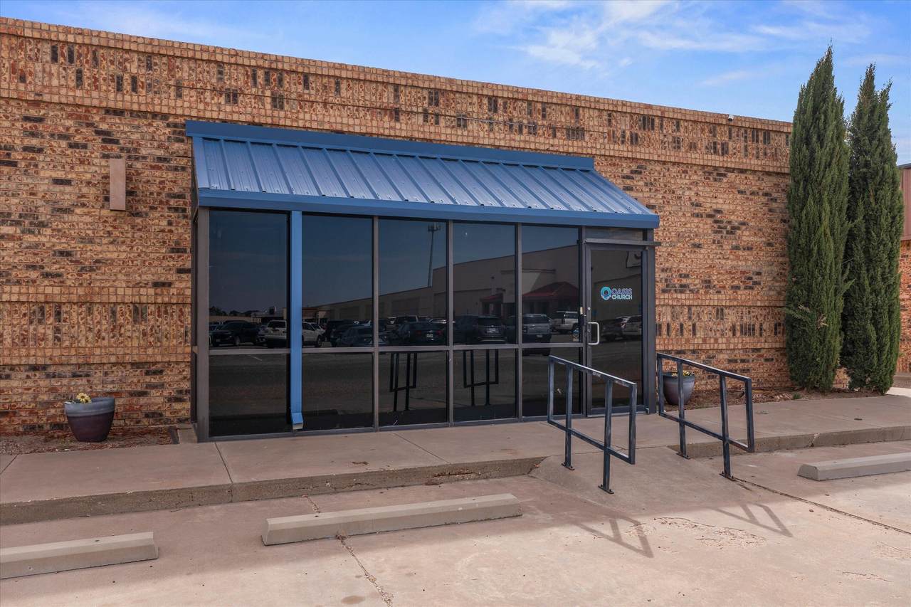 122 Clubview Drive - Photo 1