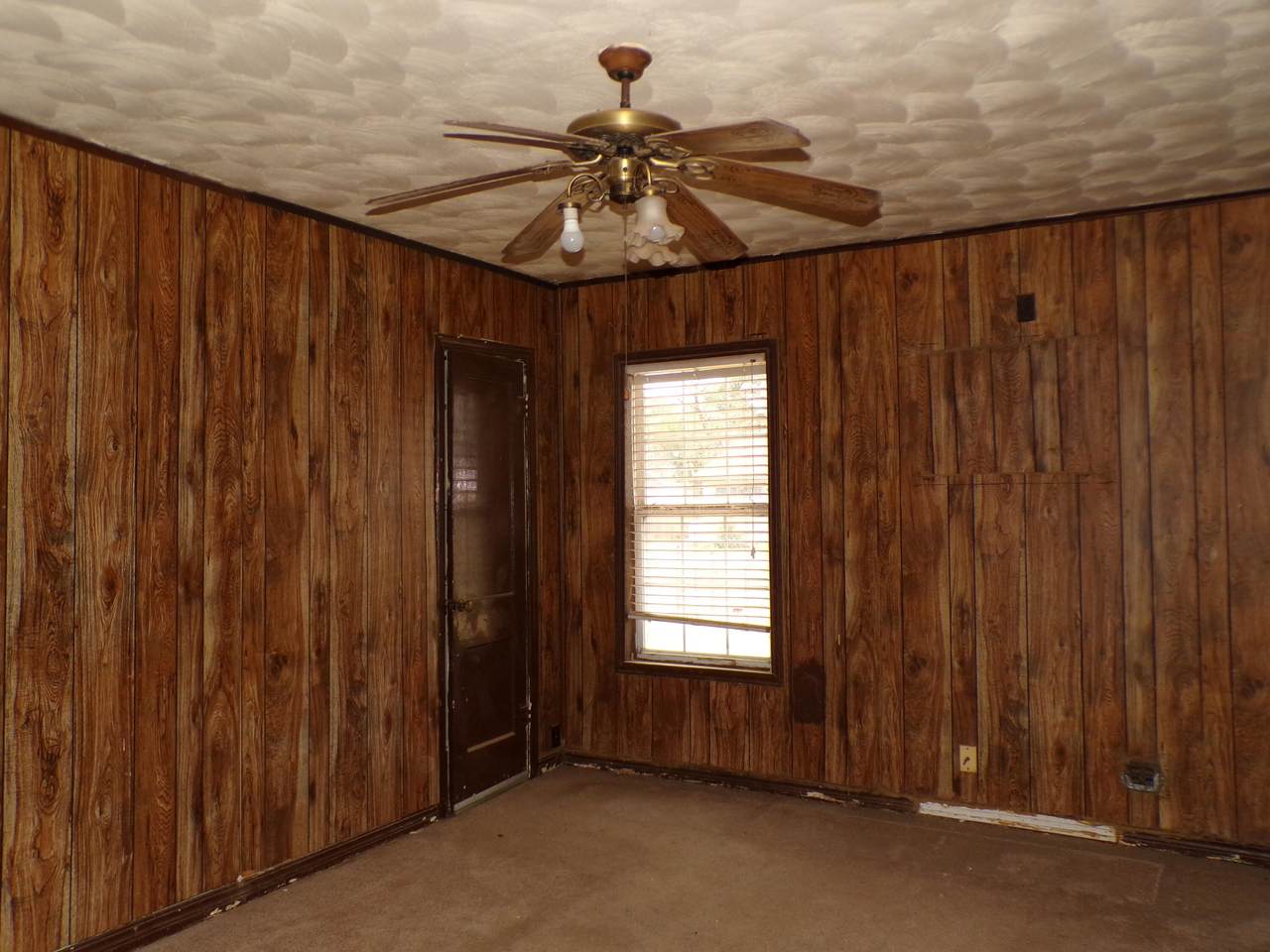 https://bt-photos.global.ssl.fastly.net/lubbock/1280_boomver_3_20260425003029520881000000-2.jpg