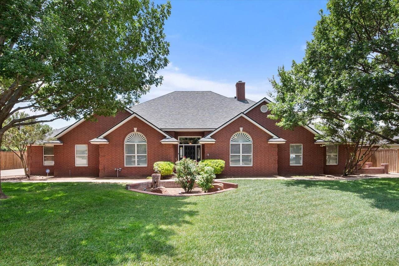 8303 County Rd 6915 - Photo 1