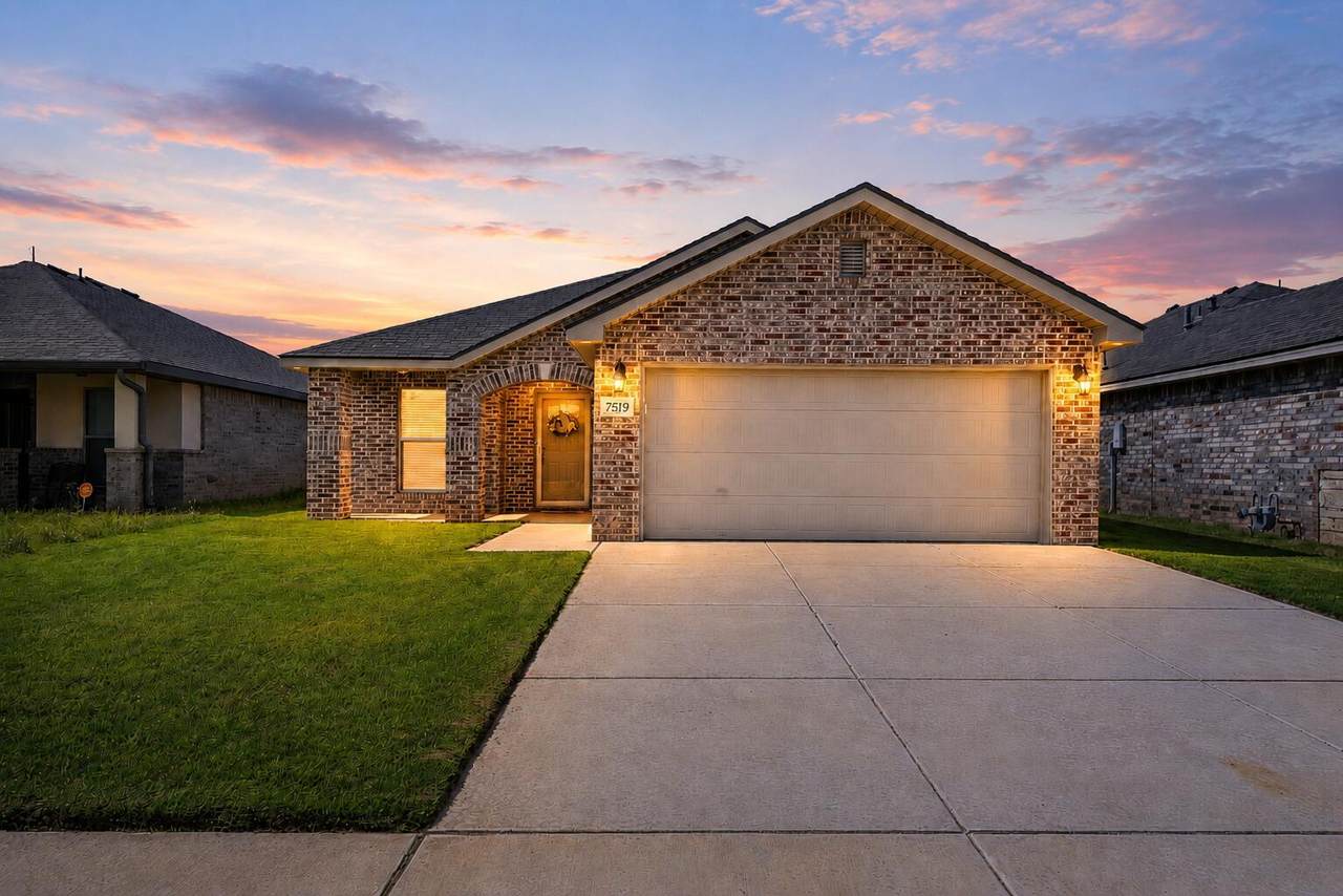 7519 103rd Street - Photo 1