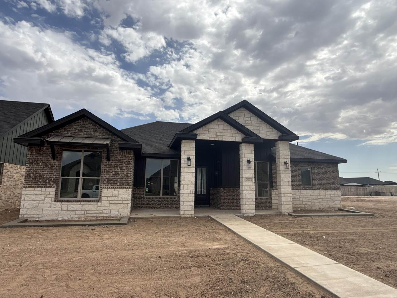 https://bt-photos.global.ssl.fastly.net/lubbock/1280_boomver_3_20260611034543500827000000-2.jpg