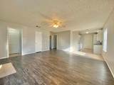 Package Property - Photo 3