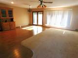 2560 Fm 145 - Photo 4