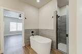 805 Grover Avenue - Photo 33