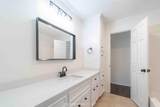 10307 Vernon Avenue - Photo 17