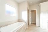 10307 Vernon Avenue - Photo 8