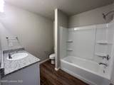 2009 Kenwood Avenue - Photo 12