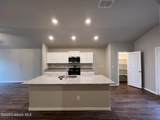 2009 Kenwood Avenue - Photo 4