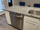 2009 Kenwood Avenue - Photo 6