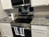 2009 Kenwood Avenue - Photo 8