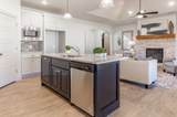 2726 138th Street - Photo 3