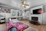 2222 27th Street - Photo 4