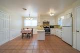 5202 47th Street - Photo 4