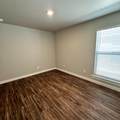 2059 Kenwood Avenue - Photo 20