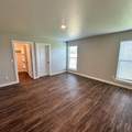 2059 Kenwood Avenue - Photo 9