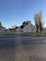 809 Avenue E - Photo 13