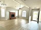 3907 Owen Street - Photo 2