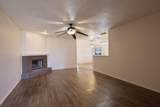 6533 86th Street - Photo 3