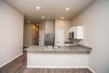 2124 Jayton Avenue - Photo 5