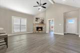 133 Calvin Drive - Photo 3
