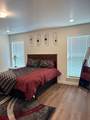 2515 Kenwood Avenue - Photo 4
